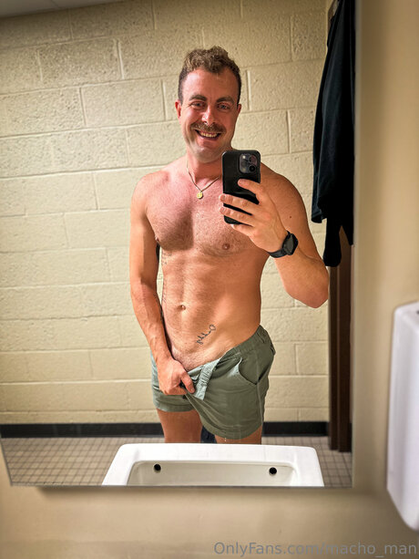 Photo nue de fuite OnlyFans de Macho Man