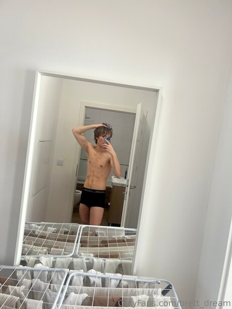Photo nue de fuite OnlyFans de Brett Dream