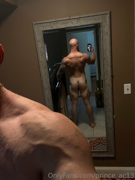 Photo nue de fuite OnlyFans de Prince Ac13