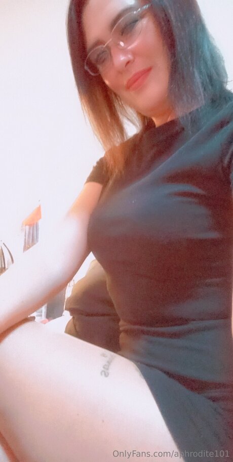 Photo nue de fuite OnlyFans de Aphrodite101