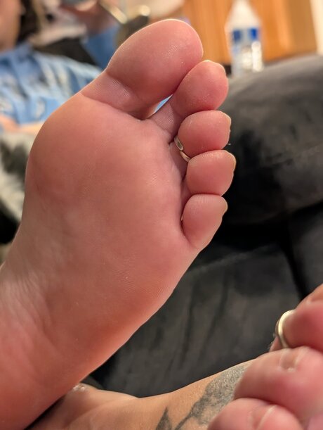 Photo nue de fuite OnlyFans de Barefoot Bunny B