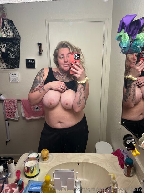 Photo nue de fuite OnlyFans de Gracemeadows42069