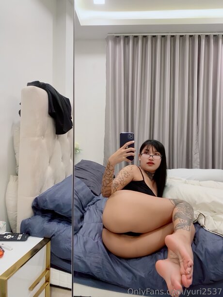 Photo nue de fuite OnlyFans de Yuri2537