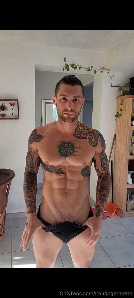 Photo nue de fuite OnlyFans de Irondegenerate
