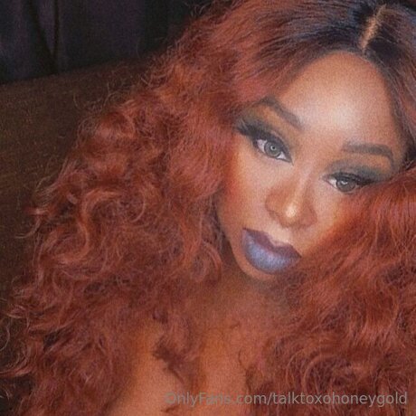 Photo nue de fuite OnlyFans de Talktoxohoneygold