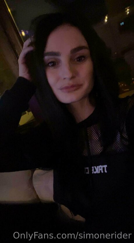 Photo nue de fuite OnlyFans de Simonerider