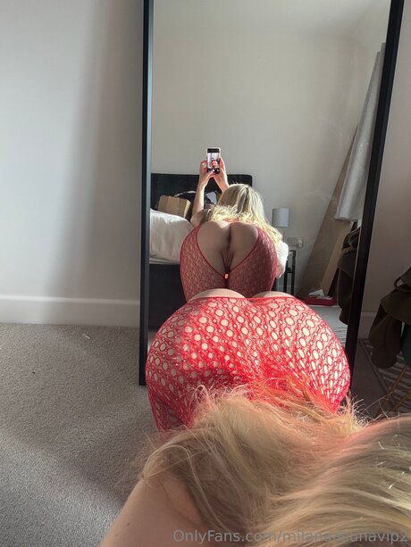 Photo nue de fuite OnlyFans de Milanaasunavip2