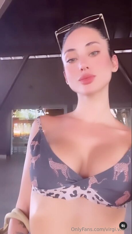 Photo nue de fuite OnlyFans de Virgi Vixen