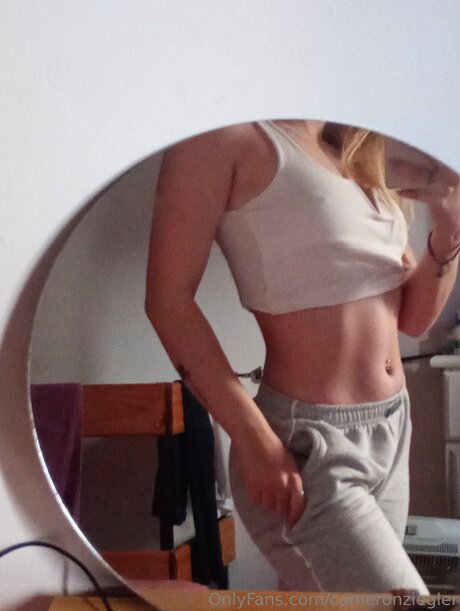 Photo nue de fuite OnlyFans de Cameronziegler