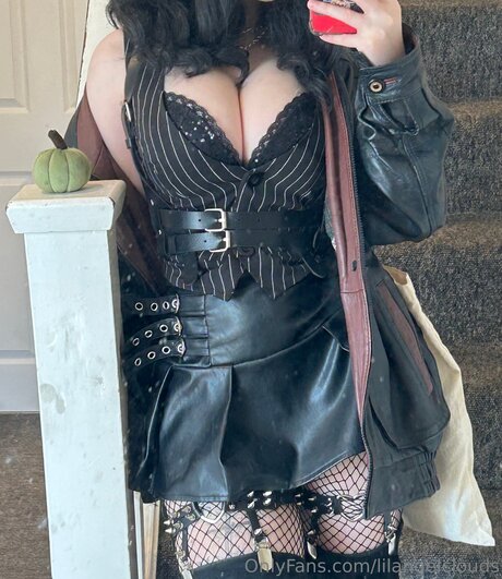 Photo nue de fuite OnlyFans de Lilangelclouds