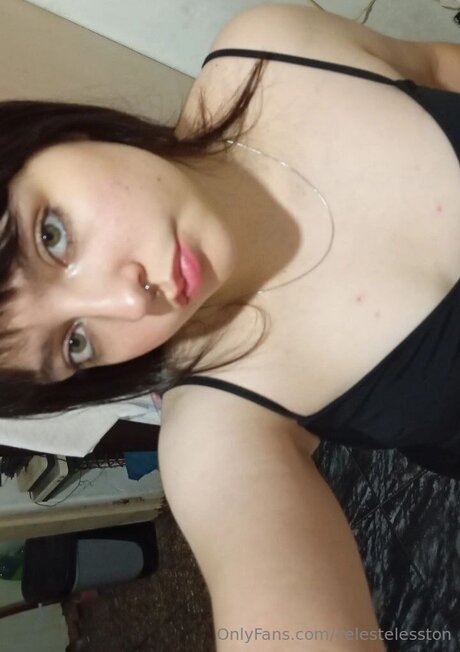 Photo nue de fuite OnlyFans de Celestelesston