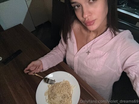 Violet Dreams69