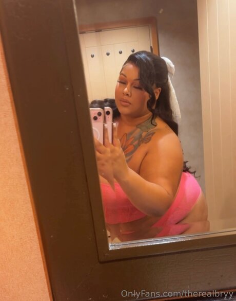 Photo nue de fuite OnlyFans de Therealbryy