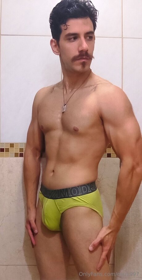 Photo nue de fuite OnlyFans de Osu1997