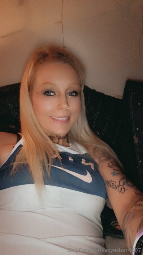Photo nue de fuite OnlyFans de Skyestarr0507