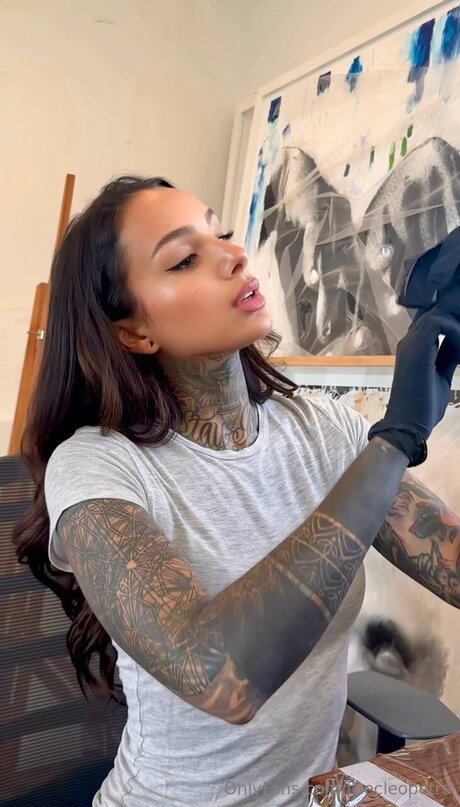 Photo nue de fuite OnlyFans de Thecleopetra