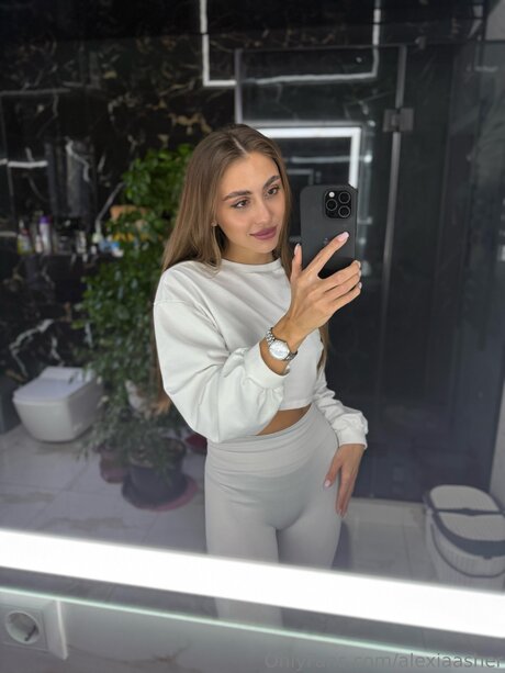 Photo nue de fuite OnlyFans de Alexiaasher