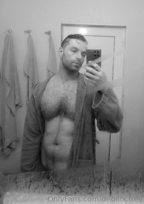 Photo nue de fuite OnlyFans de Deonix Free