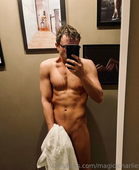 Photo nue de fuite OnlyFans de Magicjcharlie