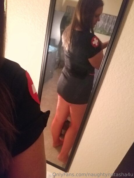 Naughtynatasha4u