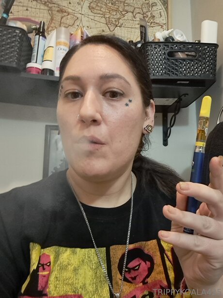 Photo nue de fuite OnlyFans de Trippykoala425