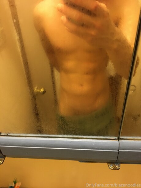 Photo nue de fuite OnlyFans de Justinicholas90
