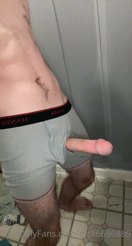 Nick6696889