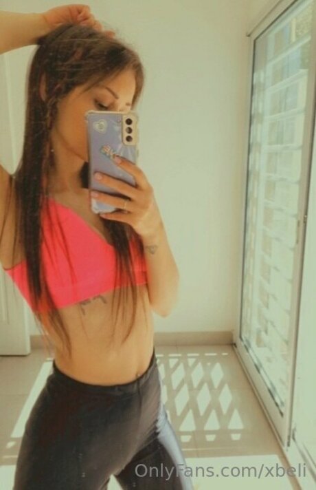 Photo nue de fuite OnlyFans de Cccbeliw