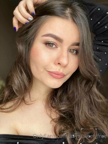 Photo nue de fuite OnlyFans de Asyasweet Free