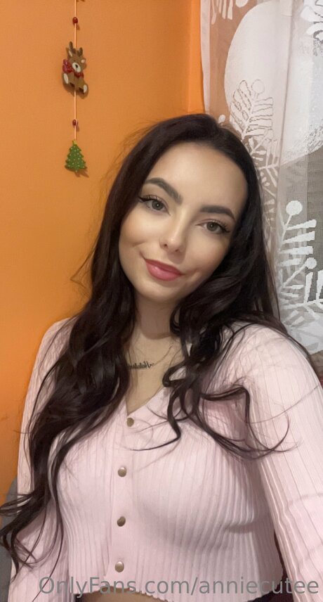Anniecutee