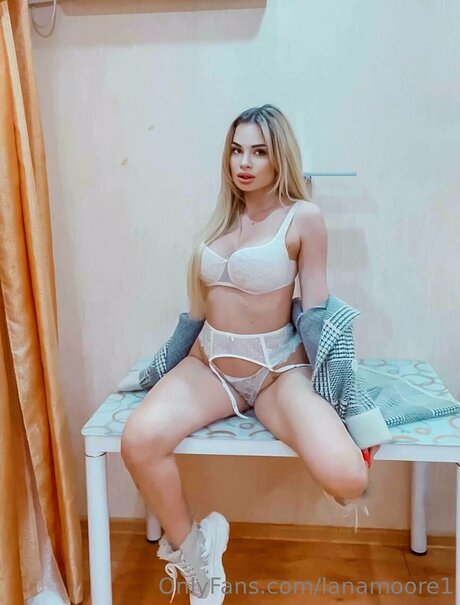 Photo nue de fuite OnlyFans de Lanamoore1