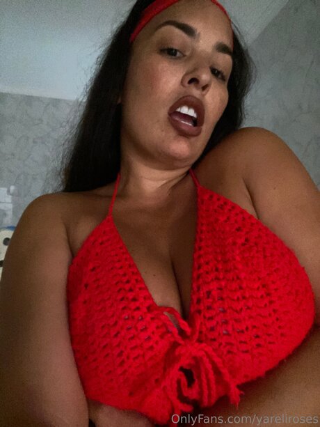 Yareliroses
