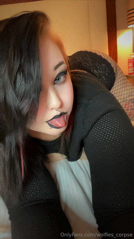 Photo nue de fuite OnlyFans de Wolfies Corpse