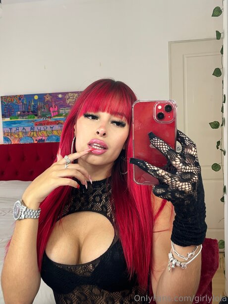 Girlylola