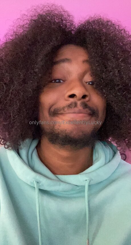 Photo nue de fuite OnlyFans de Excellentlylucky