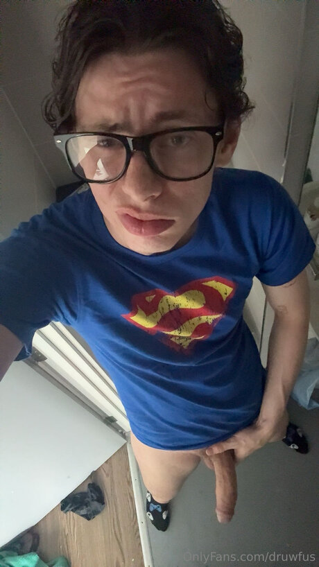Photo nue de fuite OnlyFans de Druwfus