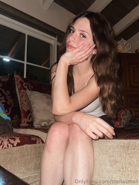 Photo nue de fuite OnlyFans de Ho11ywoodgirl