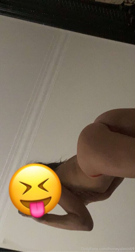 Photo nue de fuite OnlyFans de Honeyalexis69