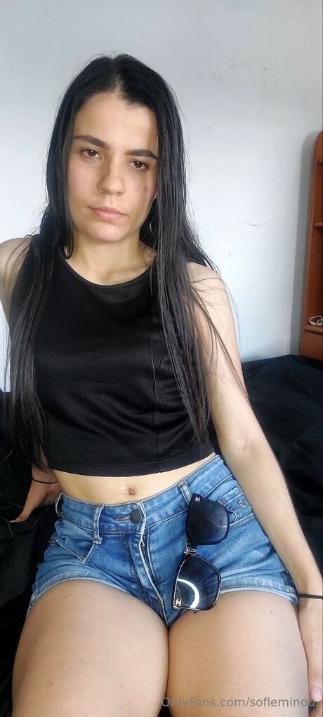 Photo nue de fuite OnlyFans de Sofieminou