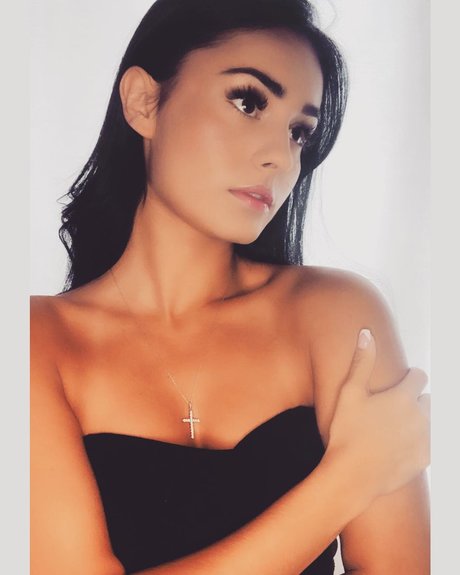 Photo nue de fuite OnlyFans de Cyndy Valerie Gamache Gravel