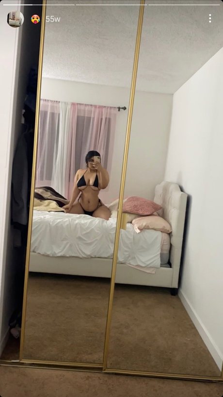 Photo nue de fuite OnlyFans de Slut Puppie