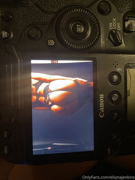 Photo nue de fuite OnlyFans de Eliana Jenkins