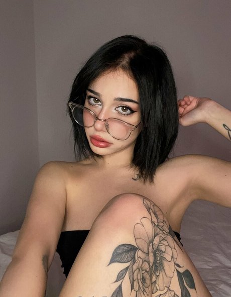 Photo nue de fuite OnlyFans de Minty Kitsune