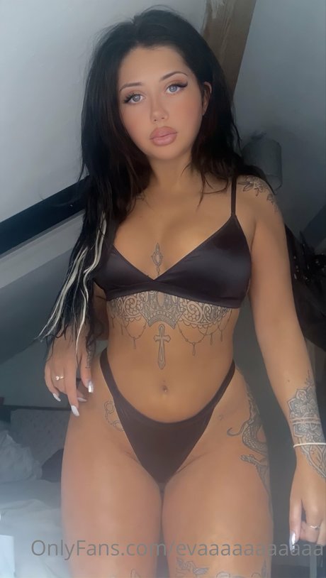 Photo nue de fuite OnlyFans de Eva