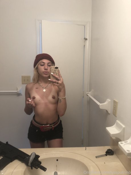 Photo nue de fuite OnlyFans de Nariah