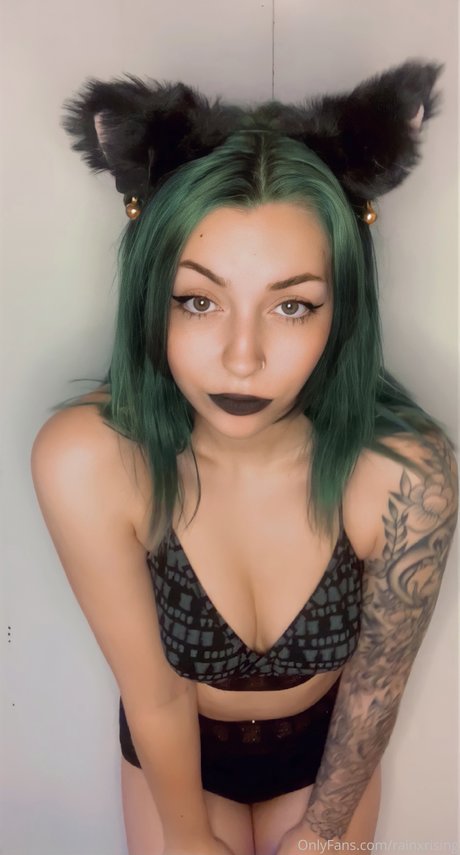 Photo nue de fuite OnlyFans de Luna Rain