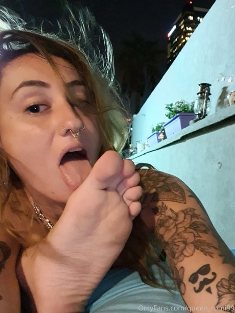 Photo nue de fuite OnlyFans de Mistress Romi