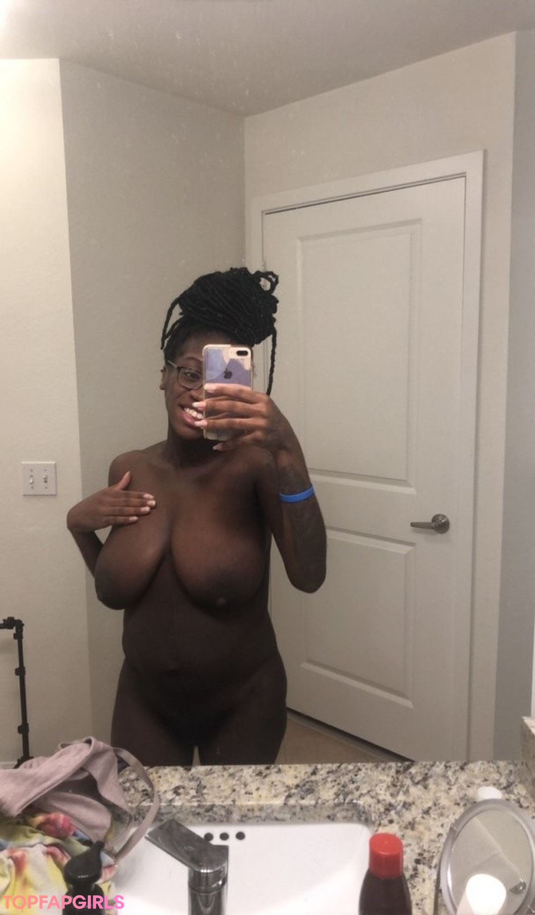 Photo nue de fuite OnlyFans de Barbie Bugatti #1074