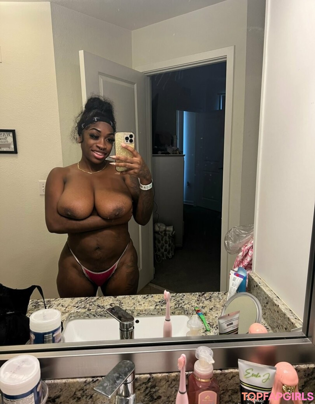 Photo nue de fuite OnlyFans de Barbie Bugatti #1593
