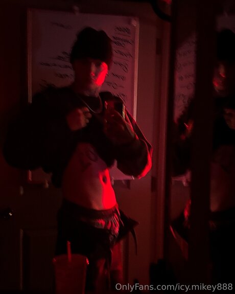 Photo nue de fuite OnlyFans de Icy Mikey888